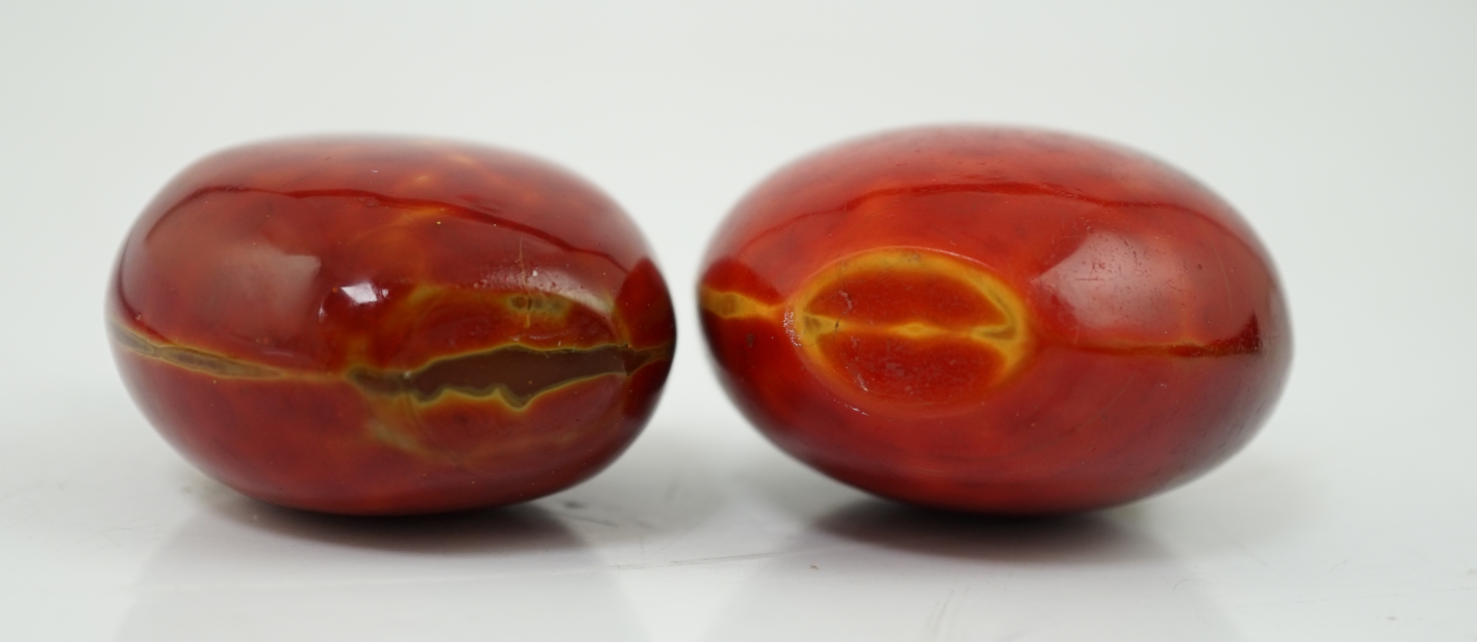 Two Chinese glass snuff bottles imitating realgar, 18th/19th century